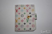 Продам визитницу Louis Vuitton